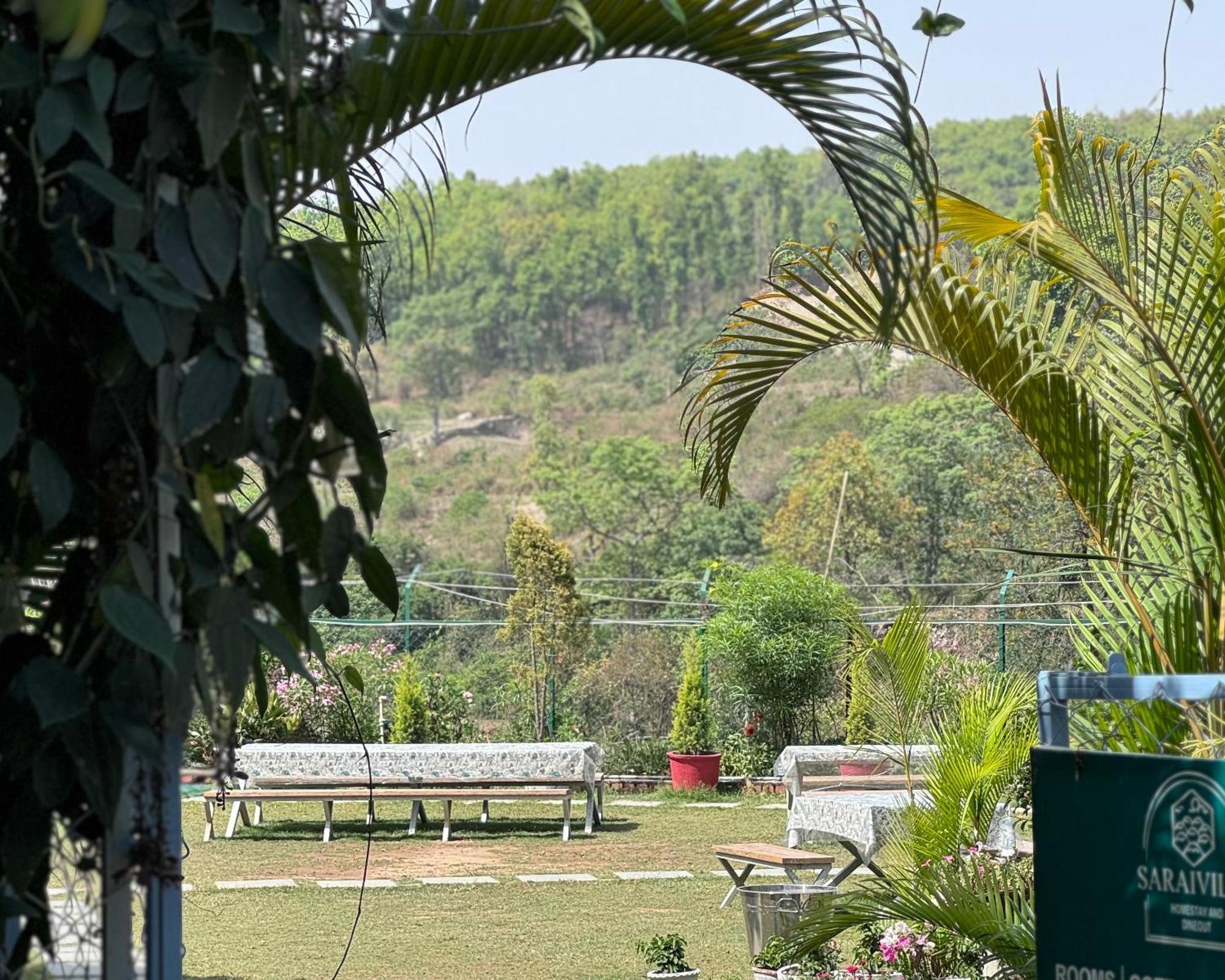 Saraiville- Luxury Riverside Cottages เดห์ราดุน ภายนอก รูปภาพ