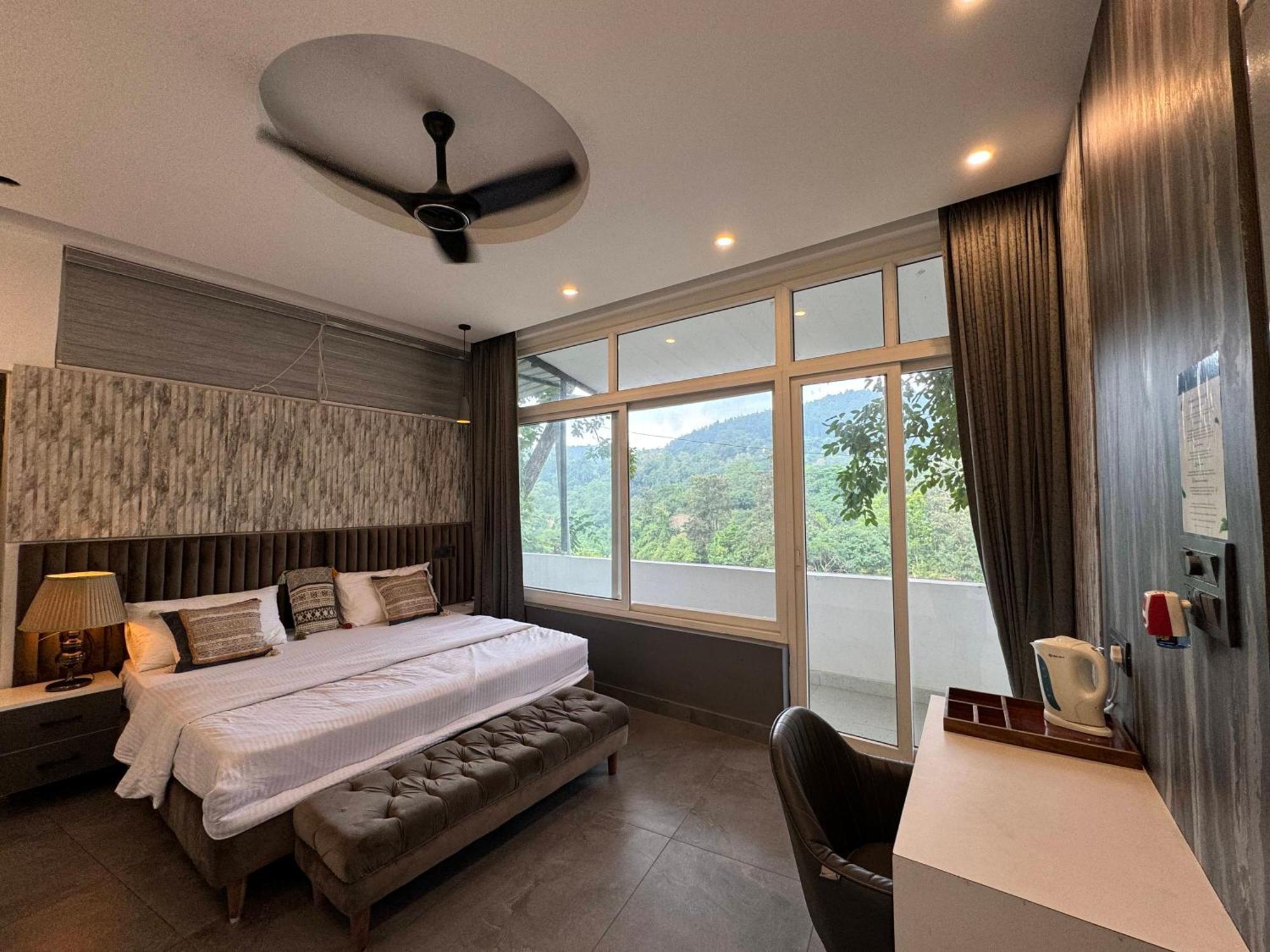 Saraiville- Luxury Riverside Cottages เดห์ราดุน ภายนอก รูปภาพ